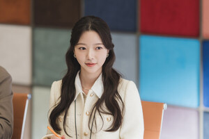 정라엘, '세이렌' 종영...현실 직장인 연기로 존재감 입증 - 뉴스 썸네일 이미지